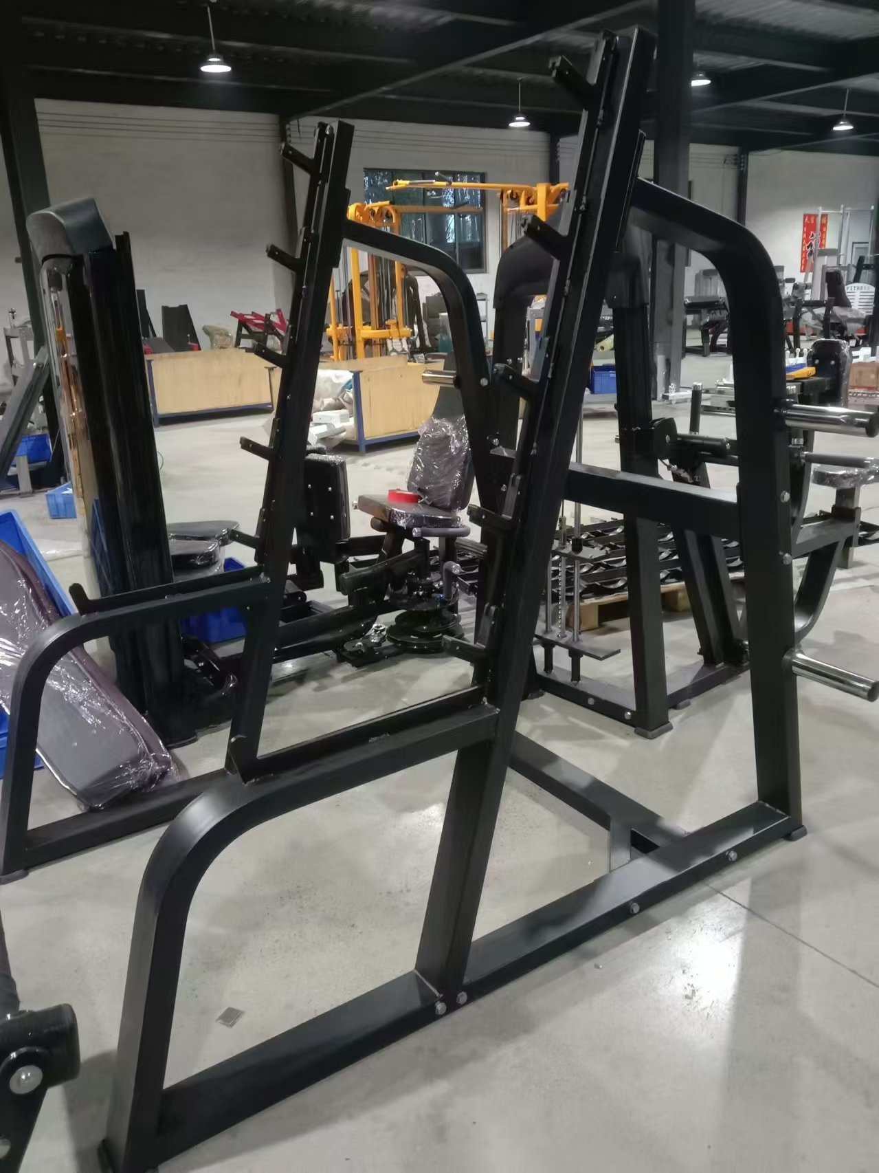 Heavy Equipment In - Squat Rack Power Cage, Plate Loaded